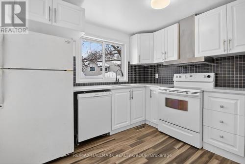 7 - 86 Esterlawn Private, Ottawa, ON - Indoor Photo Showing Kitchen