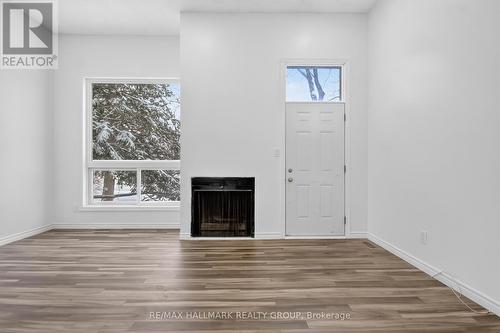 7 - 86 Esterlawn Private, Ottawa, ON - Indoor Photo Showing Other Room