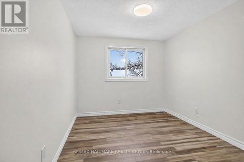 7 - 86 Esterlawn Private, Ottawa, ON - Indoor Photo Showing Other Room