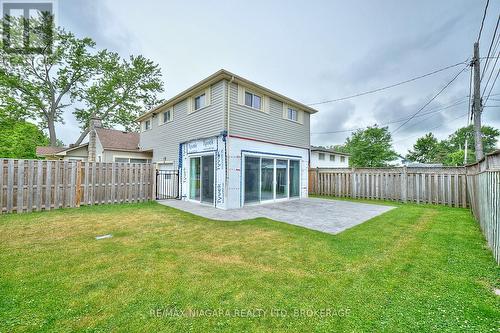 1444 Lakehurst Avenue, Fort Erie (Crescent Park), ON - Outdoor