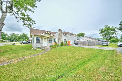 1444 Lakehurst Avenue, Fort Erie (Crescent Park), ON - Outdoor