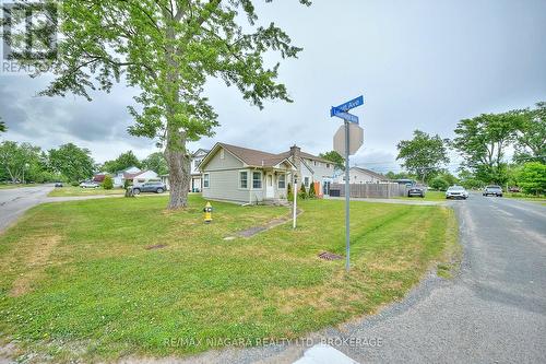 1444 Lakehurst Avenue, Fort Erie (Crescent Park), ON - Outdoor
