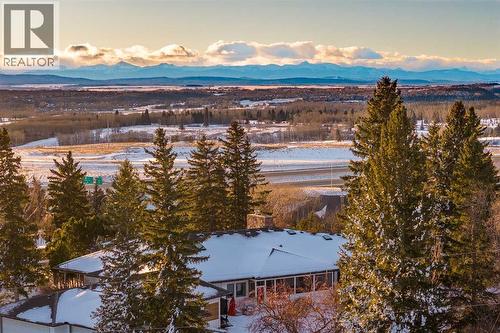 187 Slopeview Drive Sw, Calgary, AB - Outdoor With View