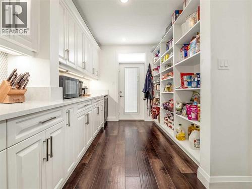 245 Prairie Rose Place S, Lethbridge, AB - Indoor Photo Showing Kitchen