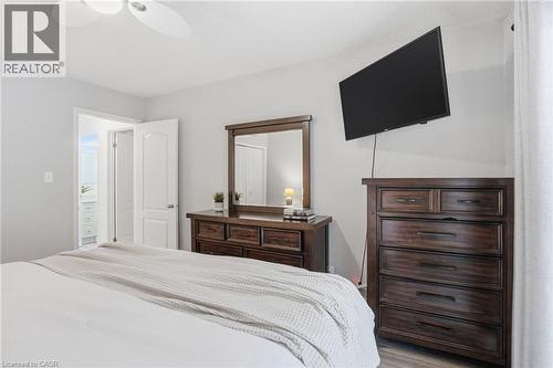 31 Galileo Boulevard, Brantford, ON - Indoor Photo Showing Bedroom