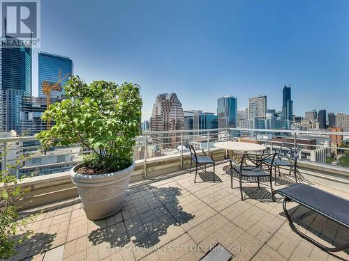 2005 - 50 Lombard Street, Toronto, ON - Outdoor With View