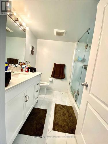 2005 - 50 Lombard Street, Toronto, ON - Indoor Photo Showing Bathroom