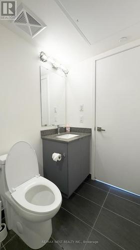 630 - 500 Wilson Avenue, Toronto, ON - Indoor Photo Showing Bathroom
