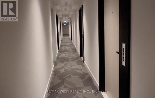 630 - 500 Wilson Avenue, Toronto, ON - Indoor Photo Showing Other Room