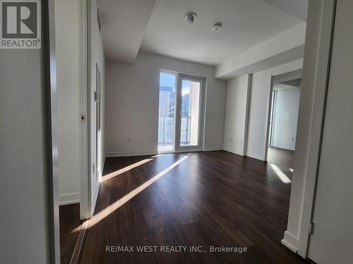 630 - 500 Wilson Avenue, Toronto, ON - Indoor Photo Showing Other Room