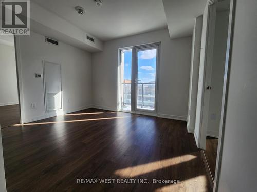 630 - 500 Wilson Avenue, Toronto, ON - Indoor Photo Showing Other Room