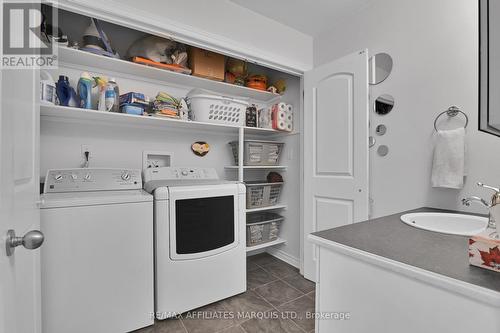 3502 Bruce Street, South Stormont, ON - Indoor Photo Showing Other Room