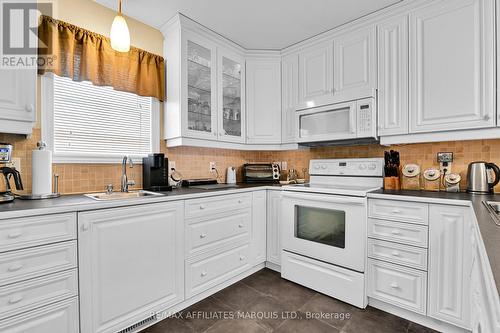 3502 Bruce Street, South Stormont, ON - Indoor Photo Showing Kitchen