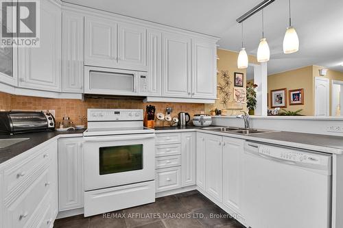 3502 Bruce Street, South Stormont, ON - Indoor Photo Showing Kitchen With Double Sink