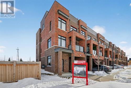 301 - 1865 Pickering Parkway, Pickering, ON - Outdoor