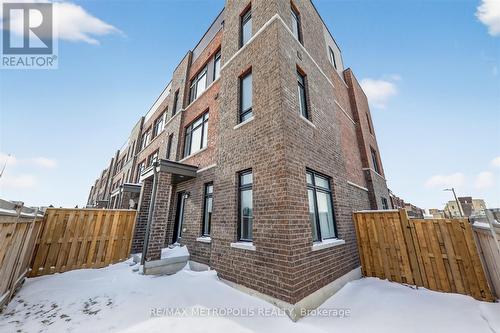301 - 1865 Pickering Parkway, Pickering, ON - Outdoor
