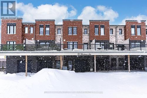 99 FAIRLANE AVENUE  Barrie, ON L9J 0M5