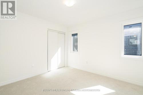 89 Berkely Street, Wasaga Beach, ON - Indoor Photo Showing Other Room