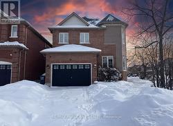 41 FALLSTAR CRESCENT  Brampton, ON L7A 2J6