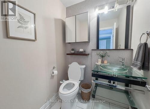 41 Fallstar Crescent, Brampton, ON - Indoor Photo Showing Bathroom