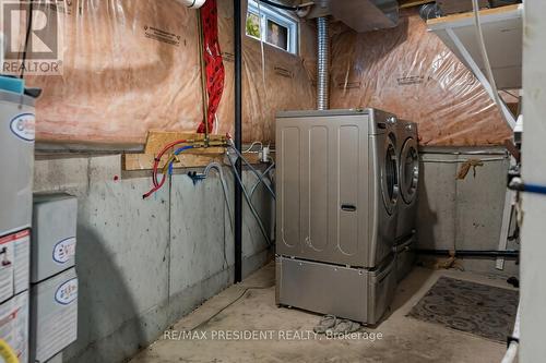 41 Fallstar Crescent, Brampton, ON - Indoor Photo Showing Laundry Room