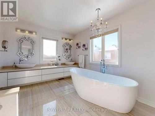 3 Demoray Court, Markham, ON - Indoor Photo Showing Other Room