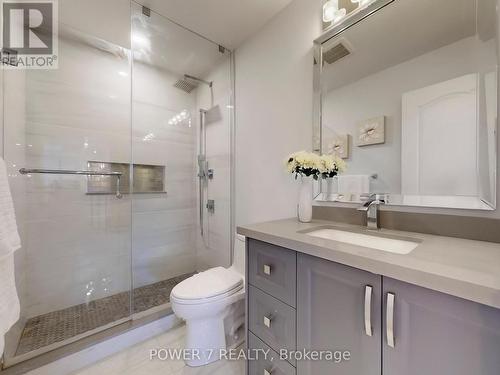 3 Demoray Court, Markham, ON - Indoor Photo Showing Bathroom