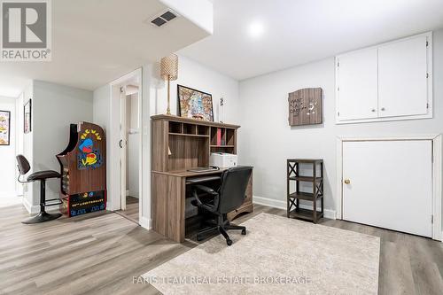 9 Broadpoint Street, Wasaga Beach, ON - Indoor Photo Showing Office