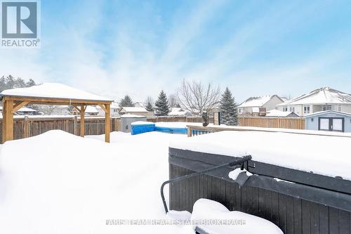 9 Broadpoint Street, Wasaga Beach, ON - Outdoor