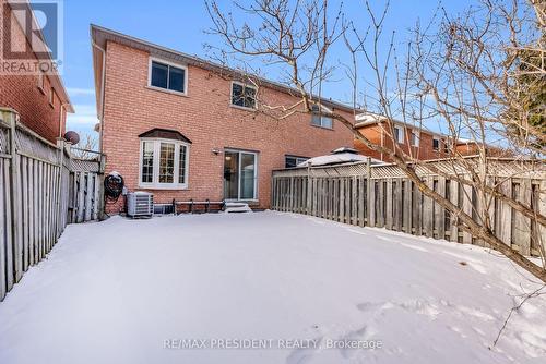 7031 Graydon Court, Mississauga, ON - Outdoor With Exterior