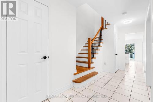 7031 Graydon Court, Mississauga, ON - Indoor Photo Showing Other Room