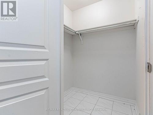 605 - 70 Port Street E, Mississauga, ON - Indoor With Storage