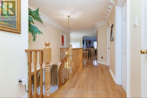 3211 Bloomfield Drive, Mississauga, ON 