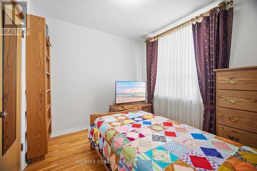 183 Vodden Street E, Brampton, ON - Indoor Photo Showing Bedroom