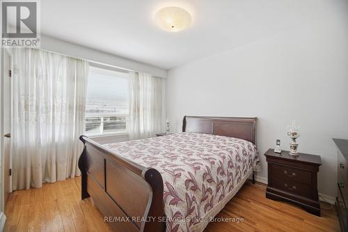 183 Vodden Street E, Brampton, ON - Indoor Photo Showing Bedroom