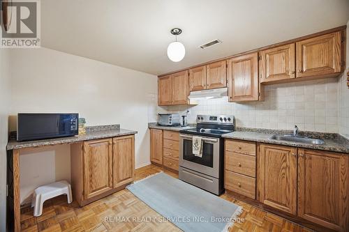 183 Vodden Street E, Brampton, ON - Indoor Photo Showing Kitchen
