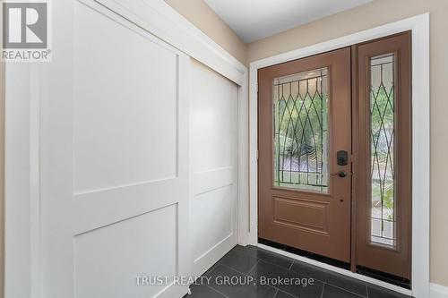 18 Deanecrest Road, Toronto, ON - Indoor Photo Showing Other Room