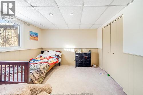 9 Mckee, Wallaceburg, ON - Indoor Photo Showing Bedroom