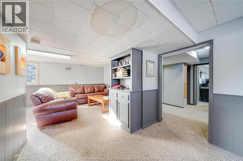 9 Mckee, Wallaceburg, ON - Indoor