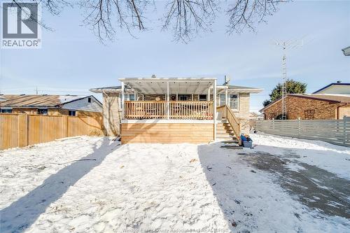 9 Mckee, Wallaceburg, ON - Outdoor With Deck Patio Veranda