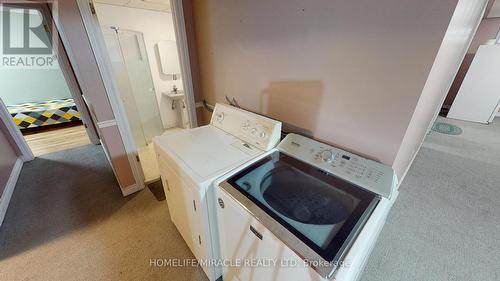16 Goodwillie Drive, Welland, ON - Indoor Photo Showing Laundry Room