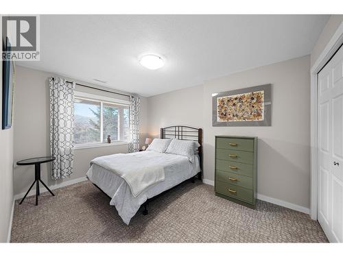 1750 Mckinley Court Unit# 4, Kamloops, BC - Indoor Photo Showing Bedroom
