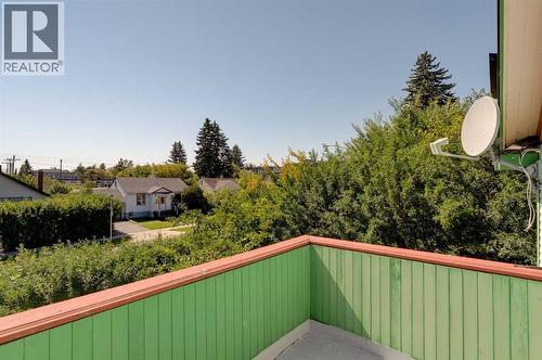 private patio off of primary bed - 1512 33 Avenue Sw, Calgary, AB - Outdoor