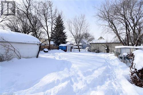 302 East 27Th Street, Hamilton, ON - Outdoor