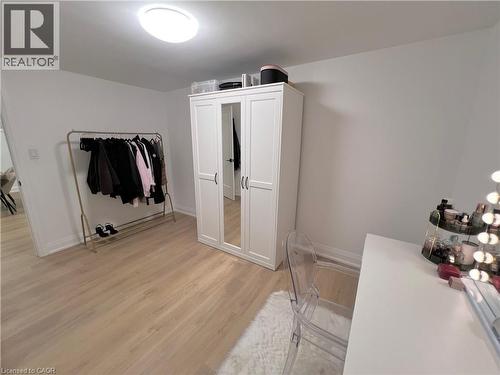 31 Colin Crescent, Hamilton, ON - Indoor