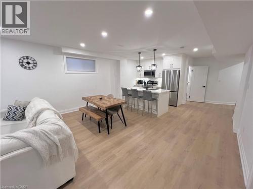 31 Colin Crescent, Hamilton, ON - Indoor