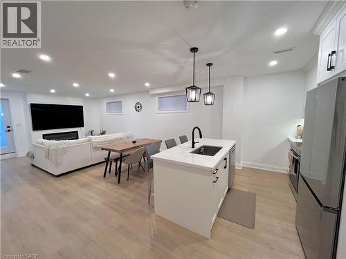 31 Colin Crescent, Hamilton, ON - Indoor