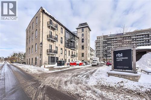 19 GUELPH Avenue Unit# 106  Cambridge, ON N3C 1A2