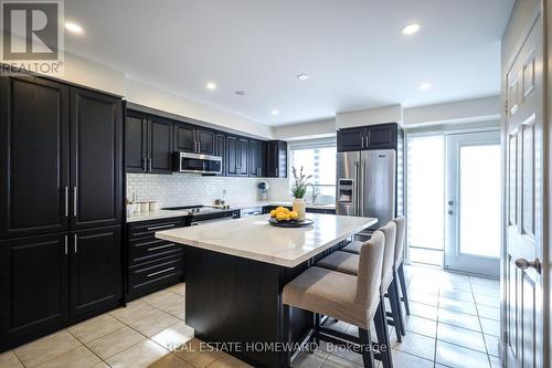 51 - 5650 Winston Churchill Boulevard, Mississauga, ON - Indoor Photo Showing Kitchen With Upgraded Kitchen