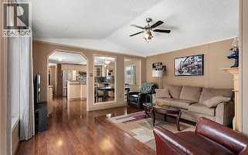 Living Room - 31, 99 Arbour Lake Road Nw, Calgary, AB 